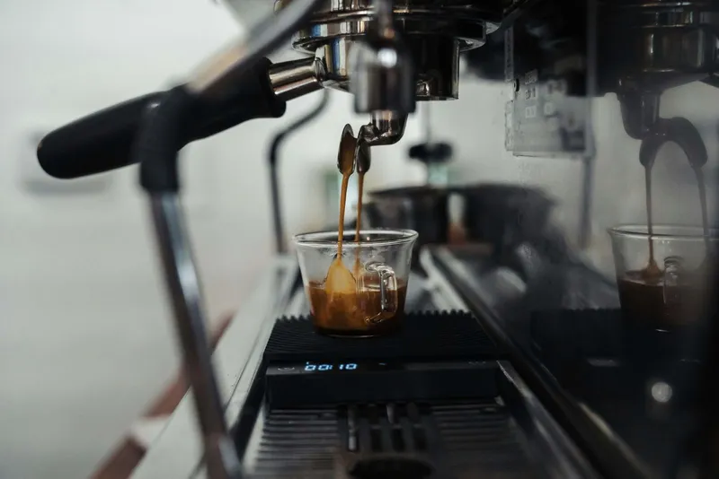 Why Espresso Brew Recipes Are Essential for Specialty Coffee Shops: Consistency, Quality, and Success
